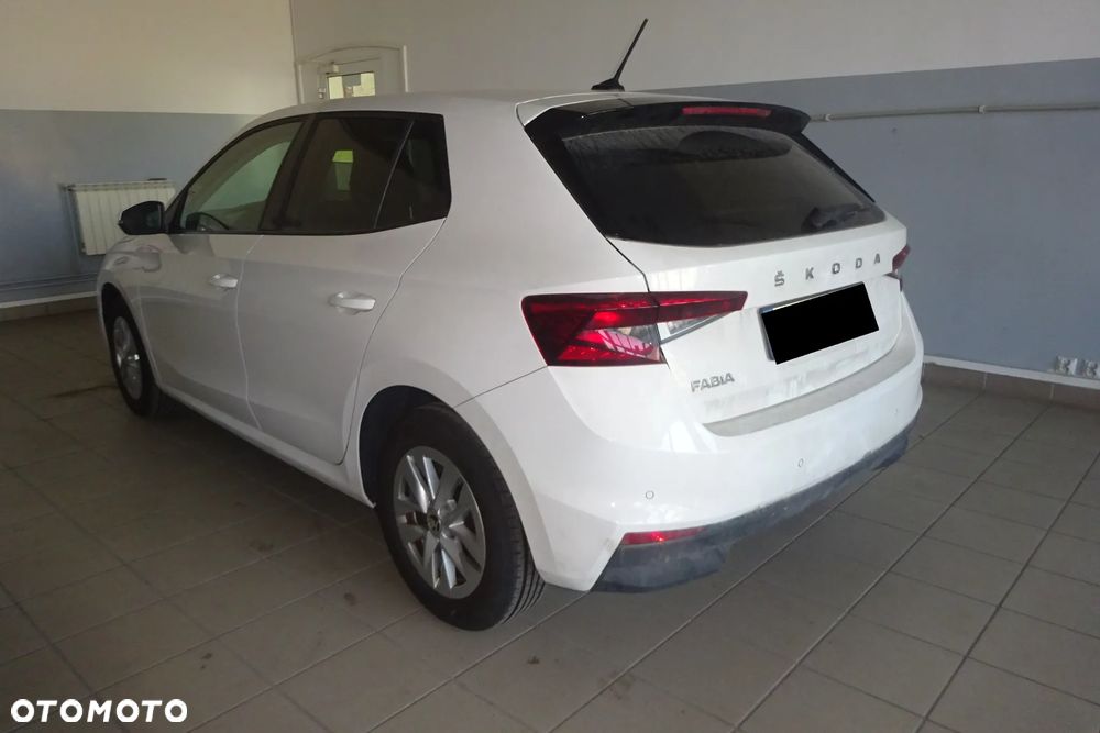 Skoda Fabia 1.0 Ambition - 20