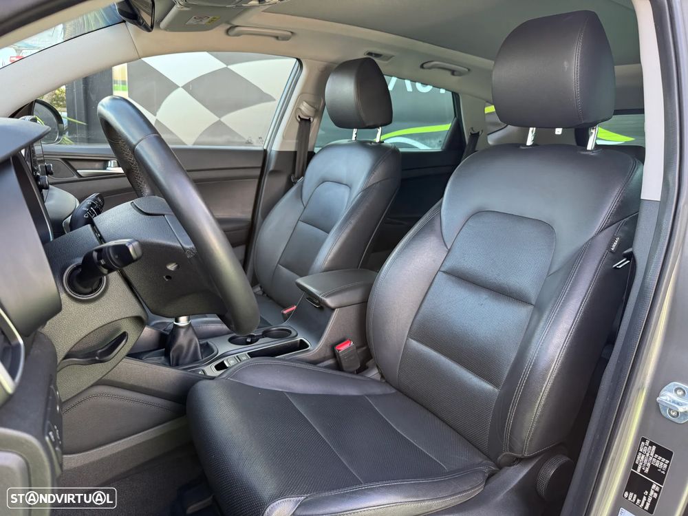 Hyundai Tucson 1.6 CRDi Premium - 18