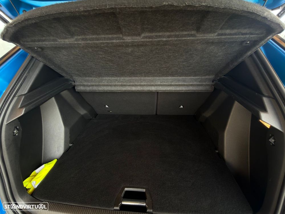 Peugeot e-2008 50 kWh Active Pack - 16