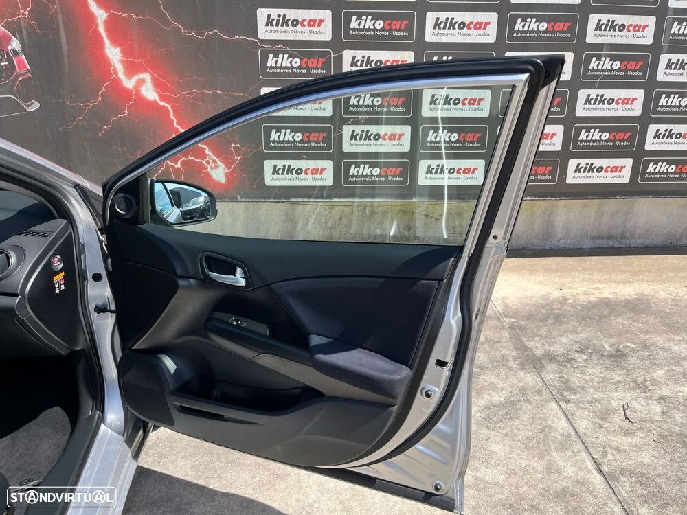 Honda Civic 1.6 i-DTEC Lifestyle - 40