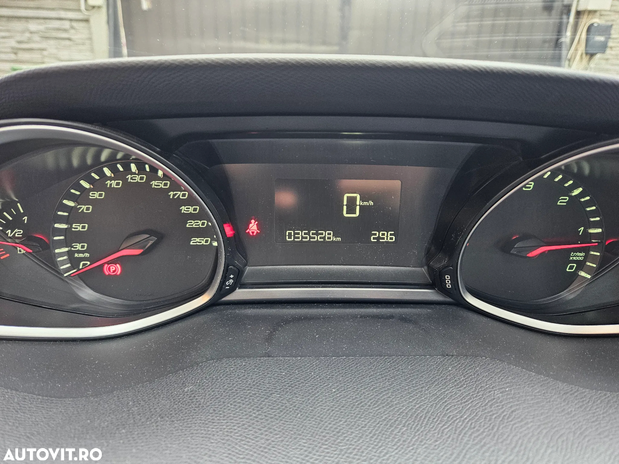 Peugeot 308 1.5 BlueHDi FAP STT Active - 8