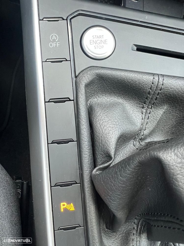 VW Taigo 1.0 TSI Urban DSG - 26