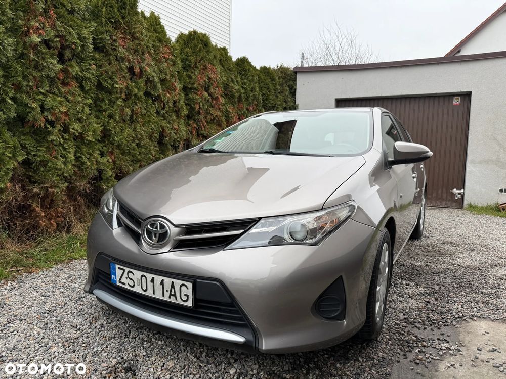 Toyota Auris 1.33 VVT-i Active - 1