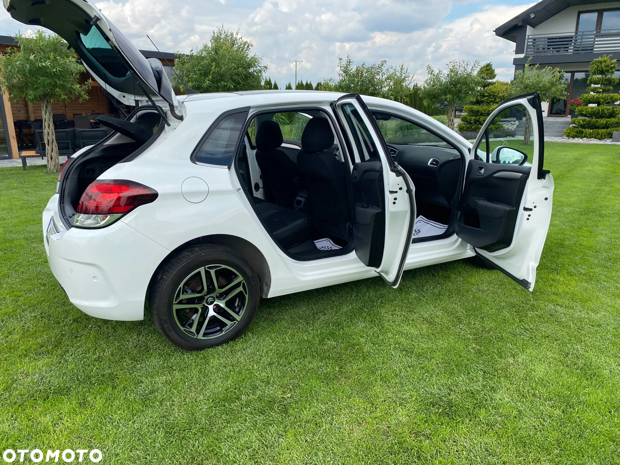 Citroën C4 1.2 PureTech Feel - 35