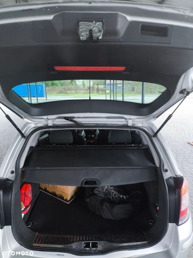 Opel Astra 1.6 Sport - 11
