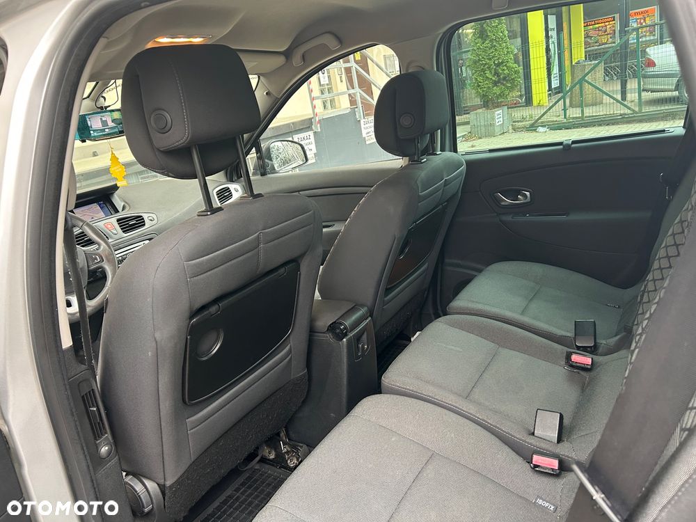 Renault Scenic 1.5 dCi Emotion - 7