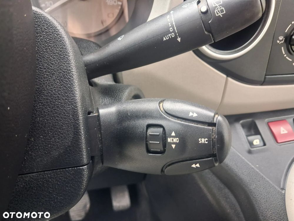 Citroën Berlingo Multispace HDi 90 FAP Selection - 22