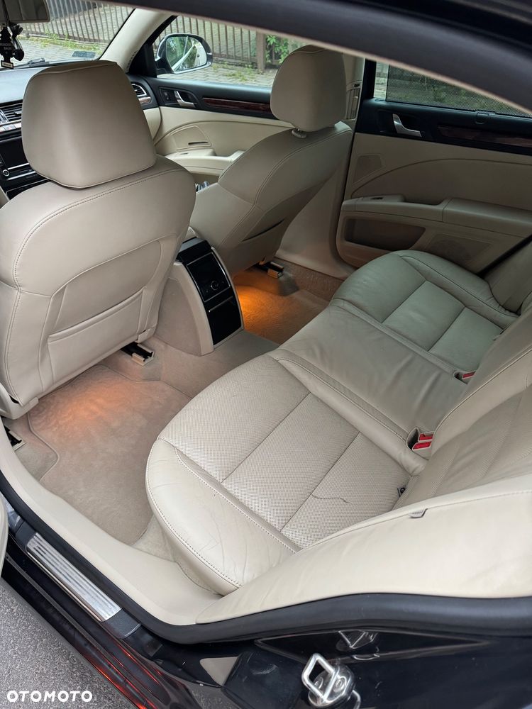 Skoda Superb 2.0 TDI Platinum DSG - 7