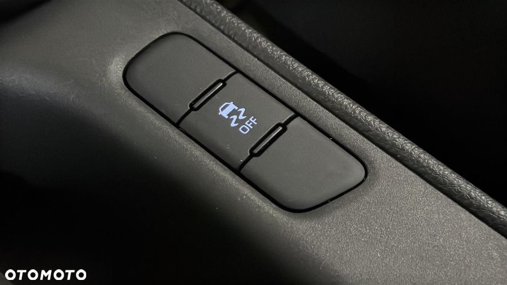 Toyota Yaris 1.5 Comfort - 21