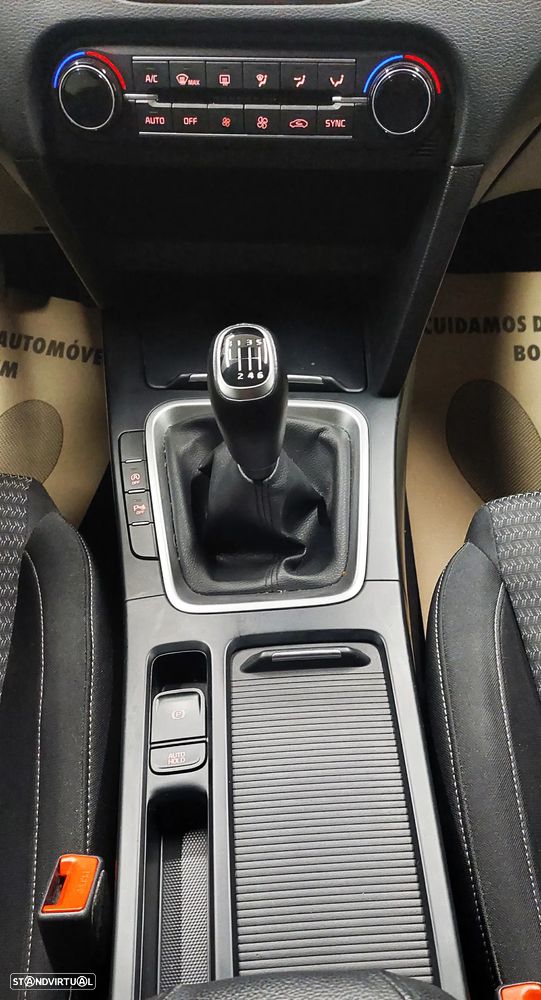 Kia XCeed 1.0 T-GDI Drive - 16