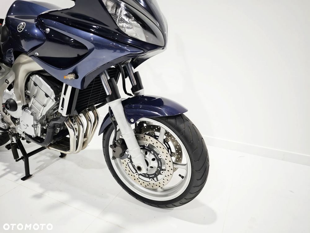 Yamaha FZ - 6