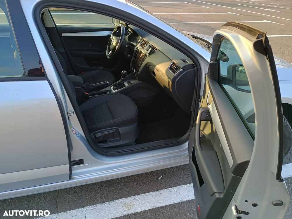 Skoda Octavia 1.0 TSI DSG Active - 5