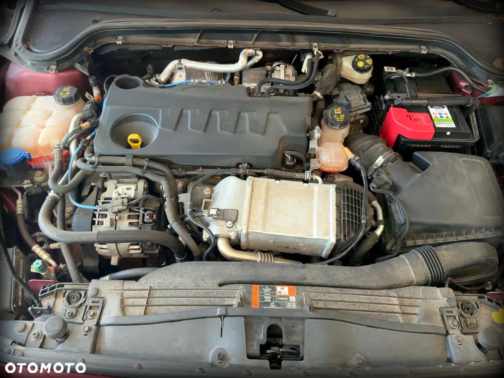 Ford Focus 2.0 EcoBlue Titanium - 24