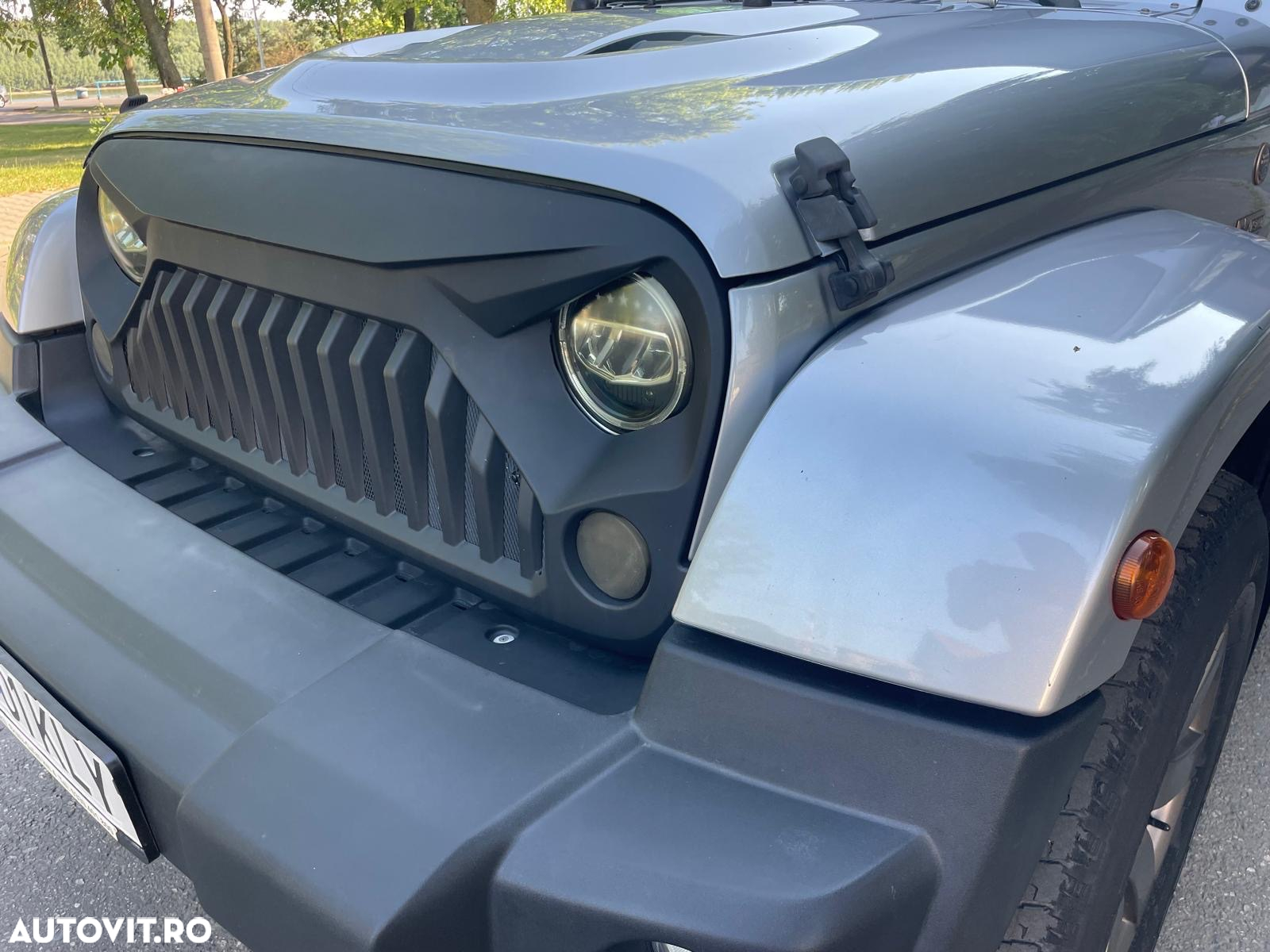 Jeep Wrangler Unlimited 2.8 CRD AT 75th Anniversary - 12