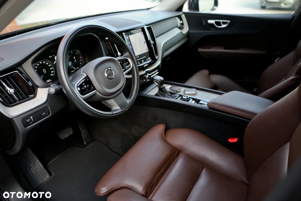 Volvo XC 60 D4 AWD Geartronic Inscription - 18