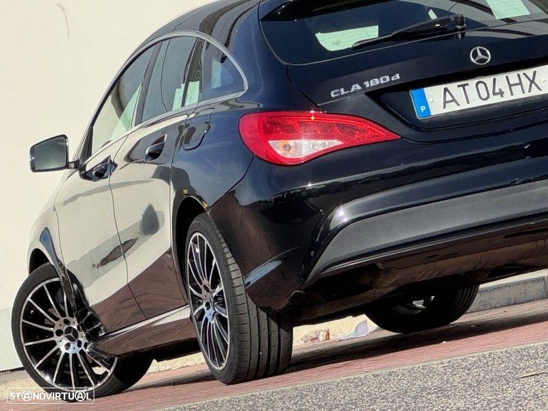 Mercedes-Benz CLA 180 d Shooting Brake Fleet Pack Plus - 40