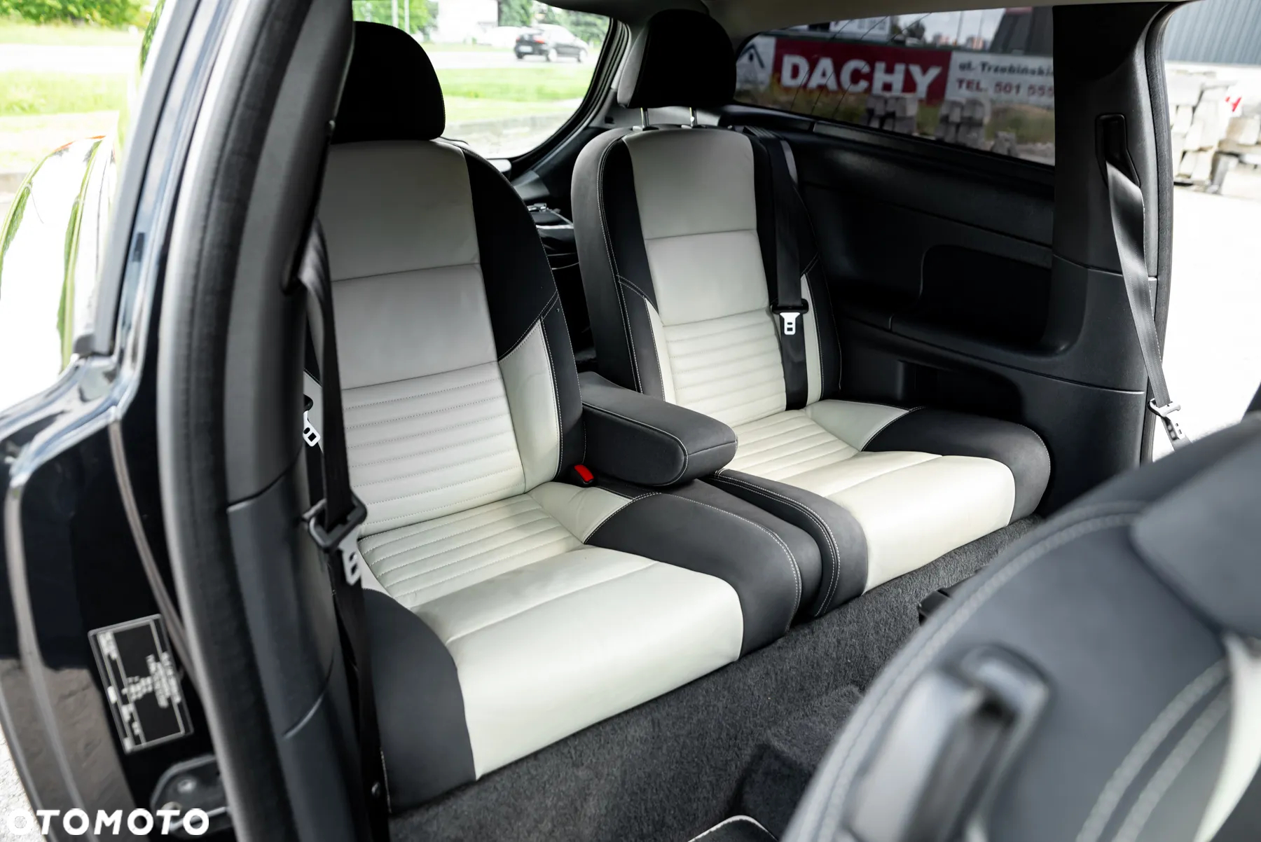 Volvo C30 2.0D R-Design - 24