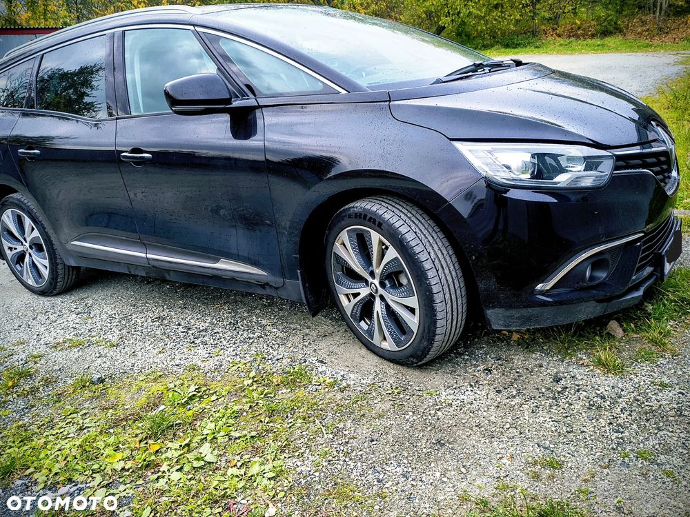 Renault Grand Scenic - 14