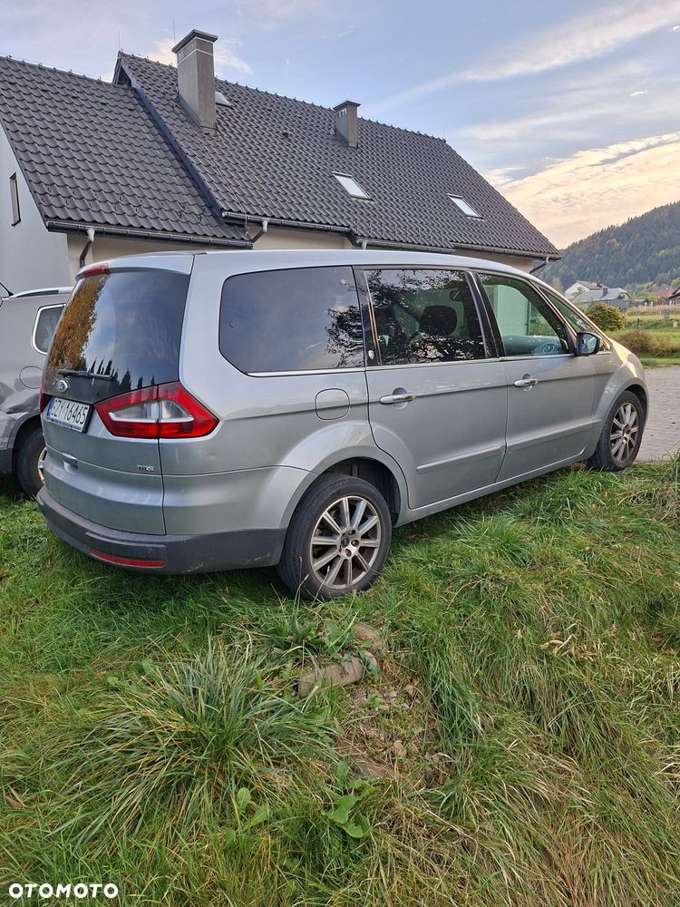 Ford Galaxy - 4