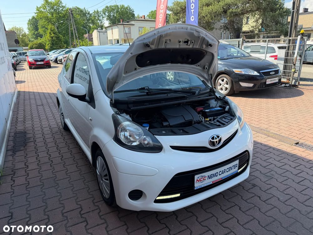 Toyota Aygo 1.0 VVT-i Sol EU5 - 31
