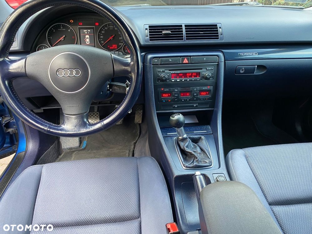 Audi A4 Avant 1.9 TDI Quattro - 10