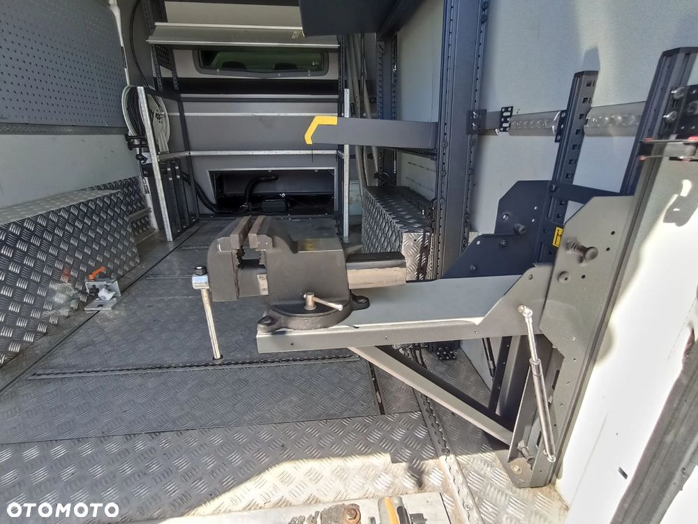 Peugeot Peugeot Boxer Warsztat Najazd Rampa Brygadówka - 26