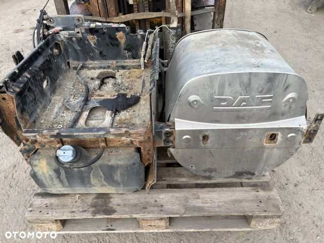 Daf xf 105 euro 5 katalizator zbiornik adblue - 4