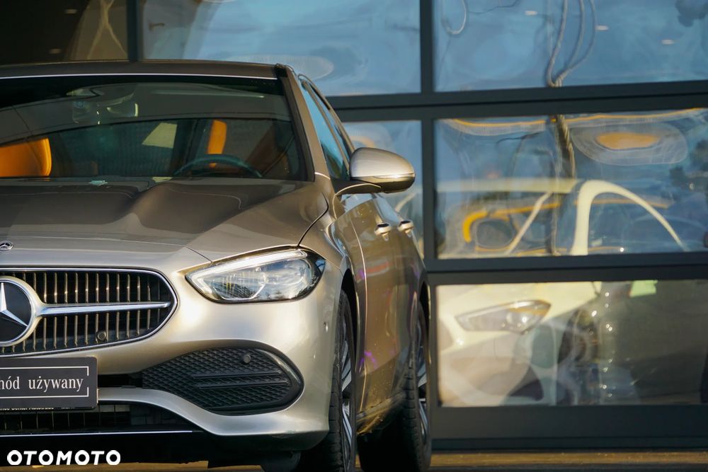 Mercedes-Benz Klasa C 220 d mHEV 4-Matic Avantgarde - 29