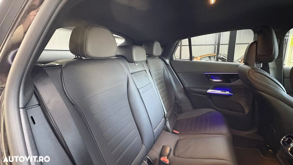 Mercedes-Benz GLC Coupe 220 d 4MATIC MHEV - 31