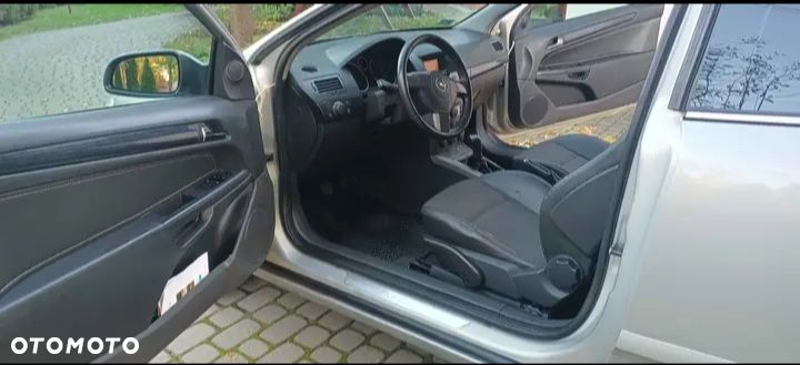 Opel Astra 1.9 CDTI DPF Cosmo - 5