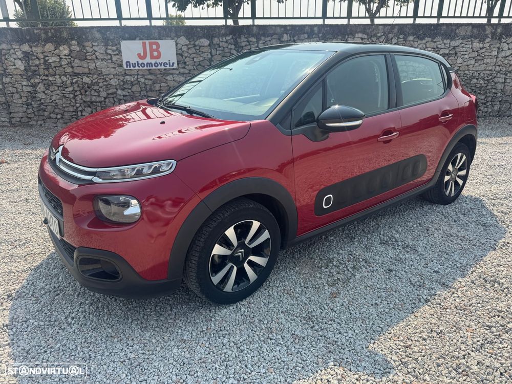 Citroën C3 1.2 PureTech Shine - 1