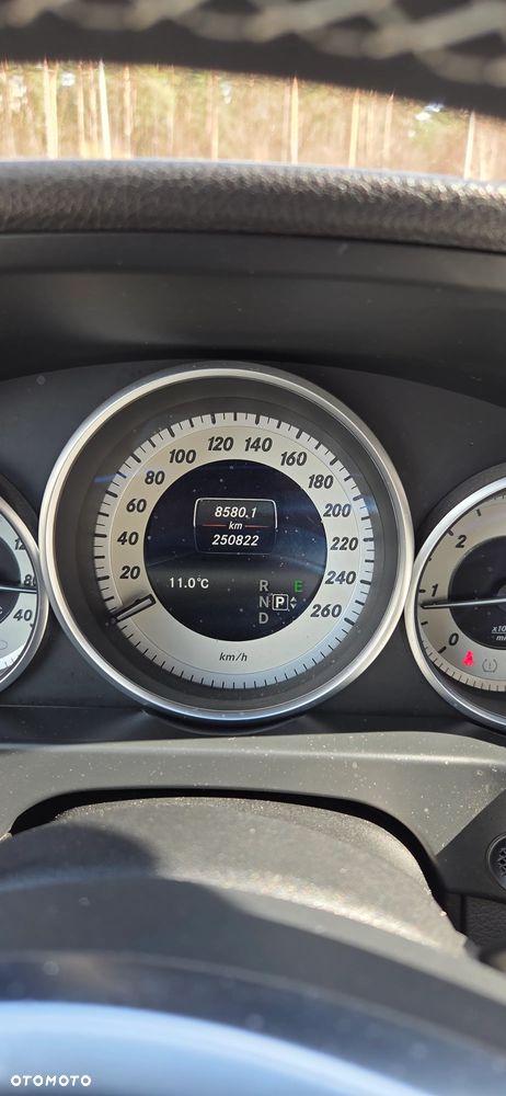 Mercedes-Benz Klasa E 220 BlueTEC 4Matic 7G-TRONIC Edition - 14