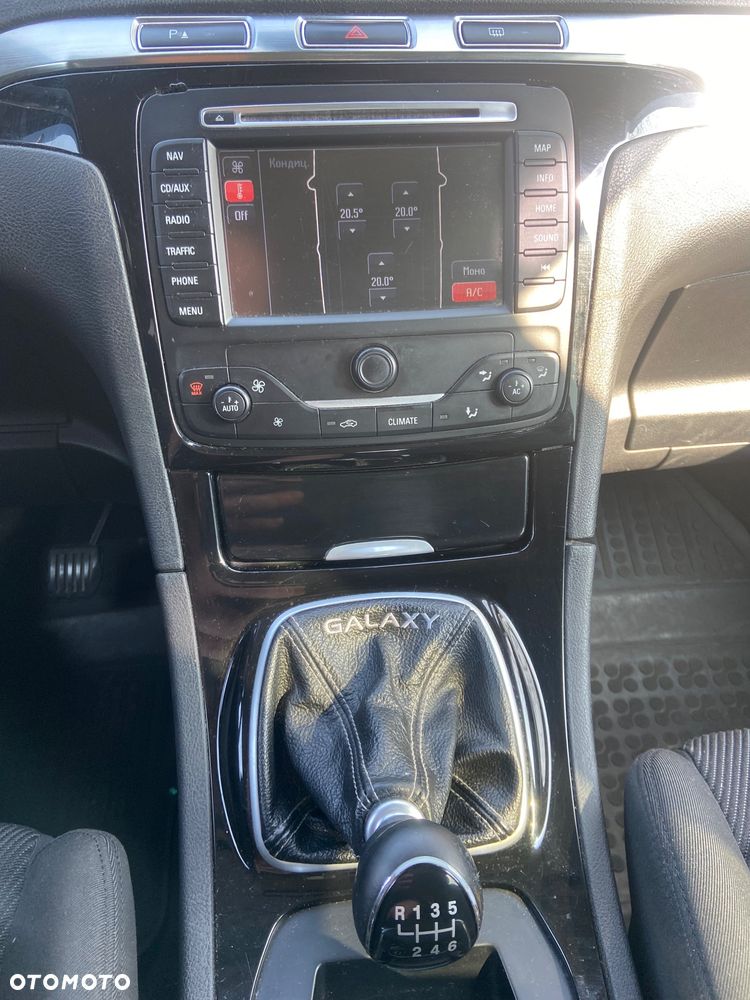 Ford Galaxy 2.0 TDCi Ambiente - 7