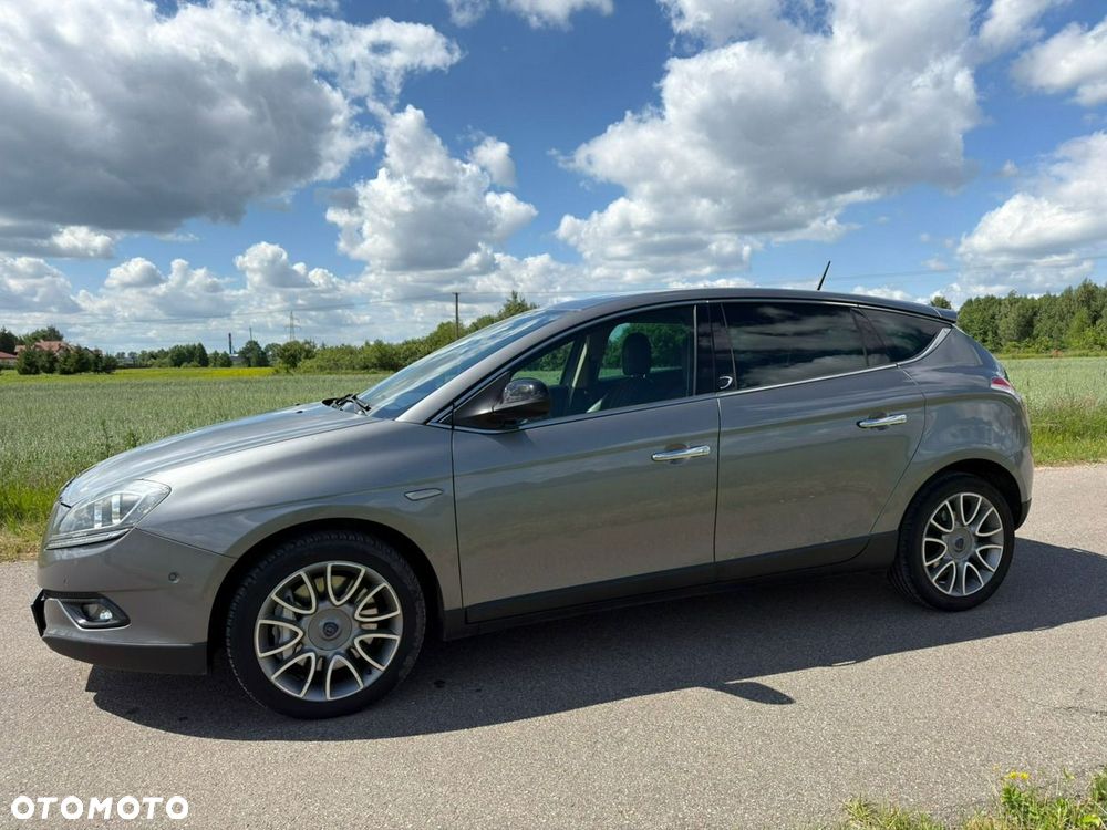 Lancia Delta 1.8 T-Jet Oro Sportronic - 3