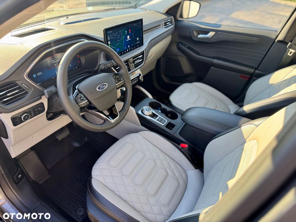 Ford Escape 2.0 EcoBoost AWD Titanium - 22