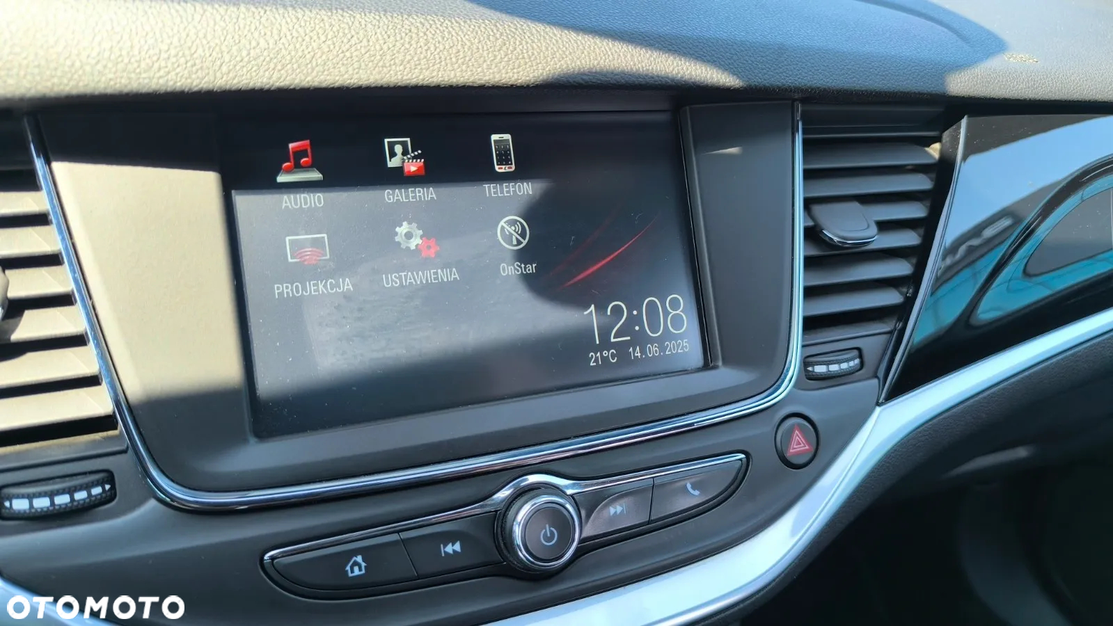 Opel Astra 1.6 Turbo Start/Stop Dynamic - 18