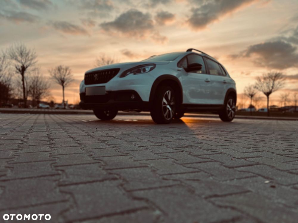 Peugeot 2008 PureTech 110 Stop&Start GT-Line Edition - 7