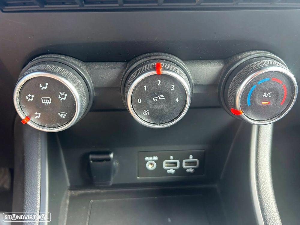 Renault Captur 1.5 dCi Exclusive - 23