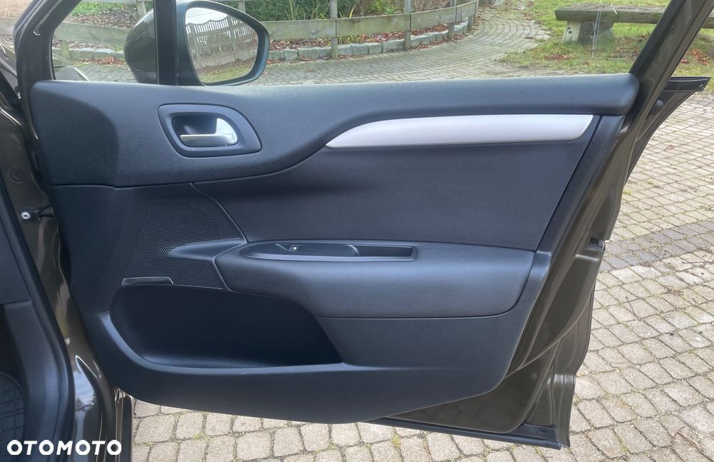 Citroën C4 VTi 120 Business Class - 20