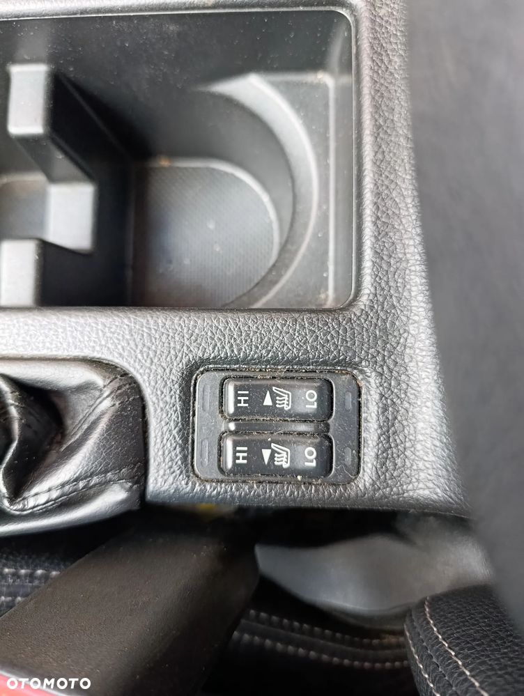 Subaru XV 2.0i Lineartronic Exclusive - 30