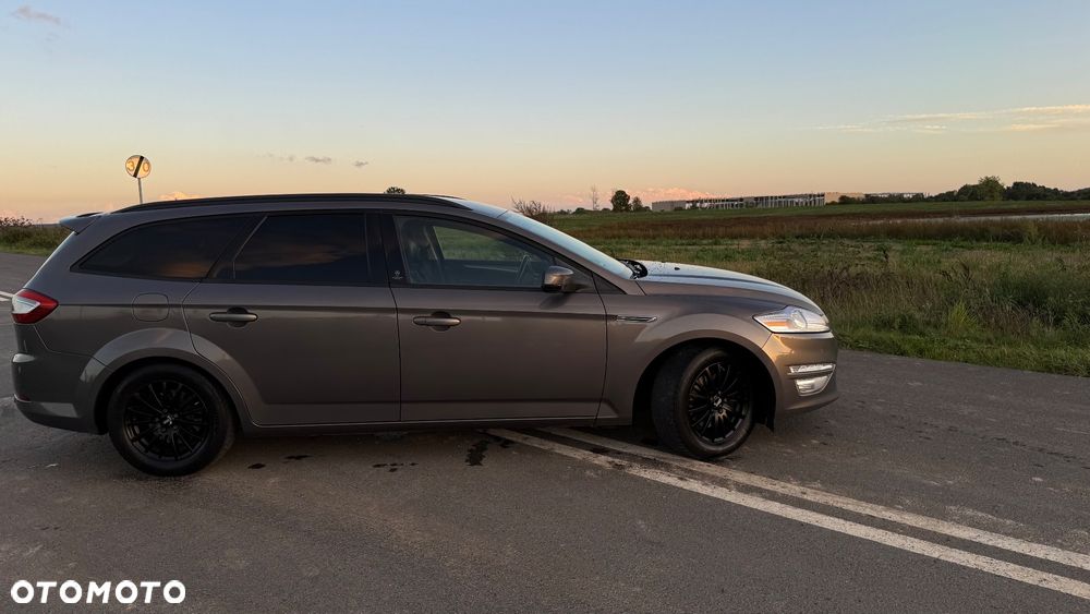 Ford Mondeo 2.0 TDCI Champions Edition - 3