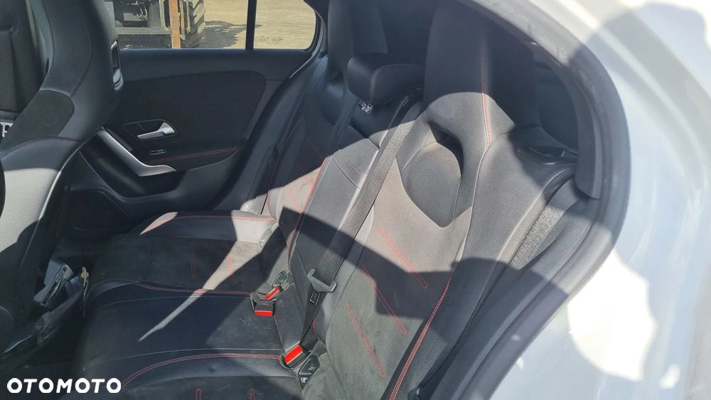 Mercedes-Benz Klasa A 200 d 8G-DCT AMG Line - 22