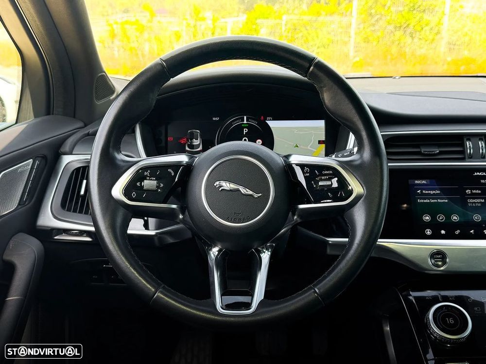 Jaguar I-Pace - 8