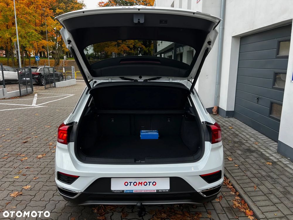 Volkswagen T-Roc 2.0 TDI SCR 4MOTION DSG Style - 24