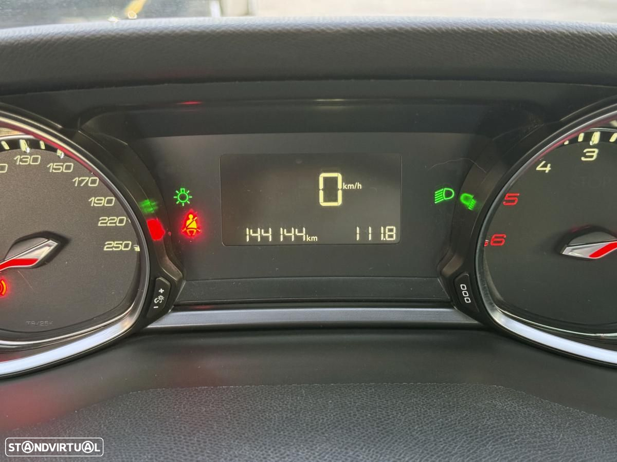 Peugeot 308 SW 1.6 BlueHDi Allure J17 - 36