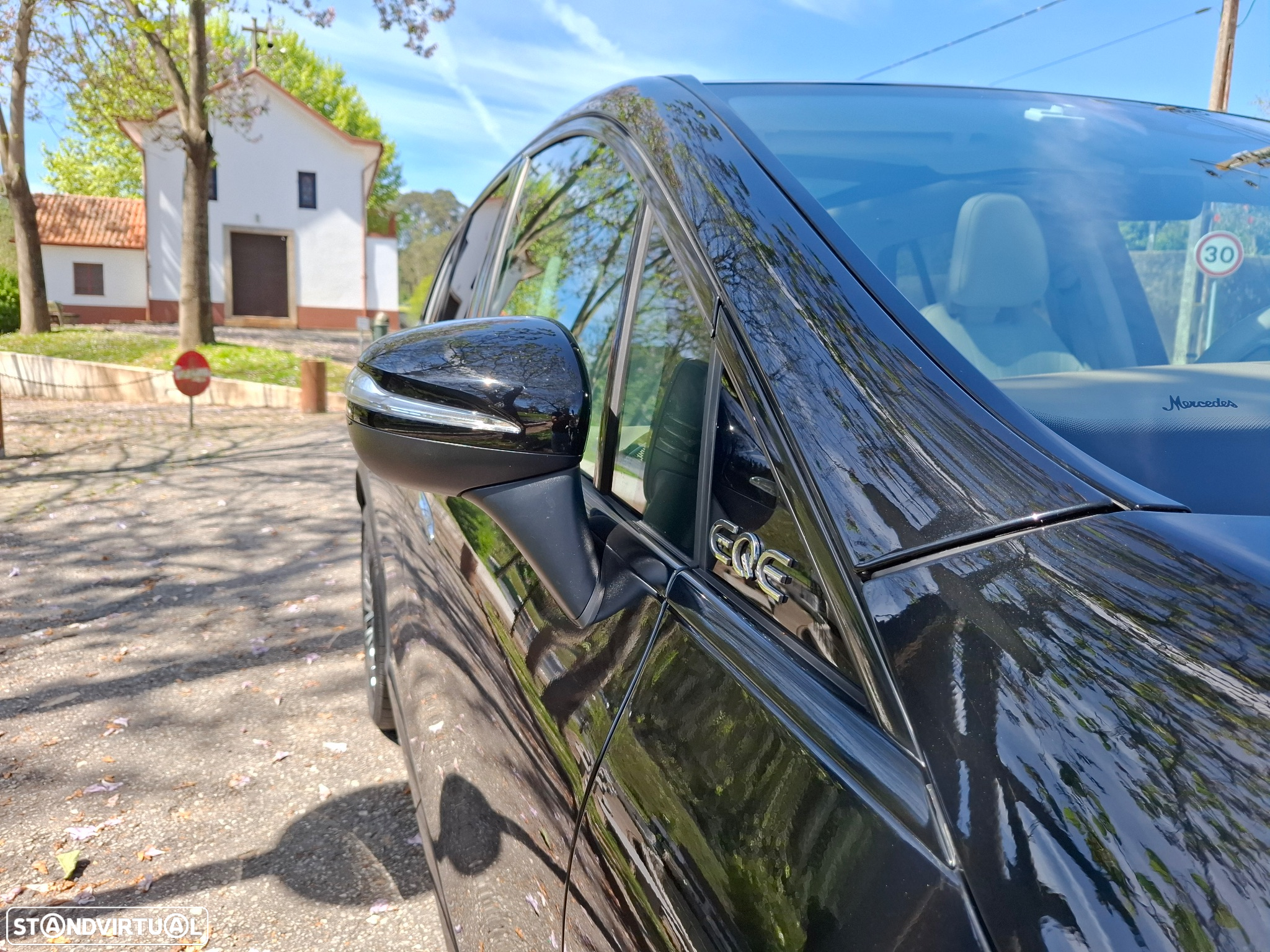 Mercedes-Benz EQE SUV 350+ Edition - 9