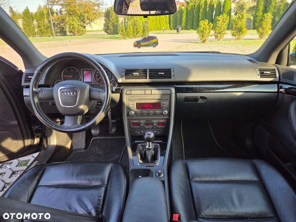 Audi A4 Avant 2.0 TDI - 8