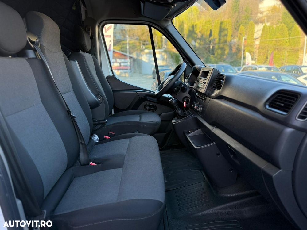 Renault Master 2.3 Blue 135 TT Furgon CD 3,5t L3H2 9 m3 - 5