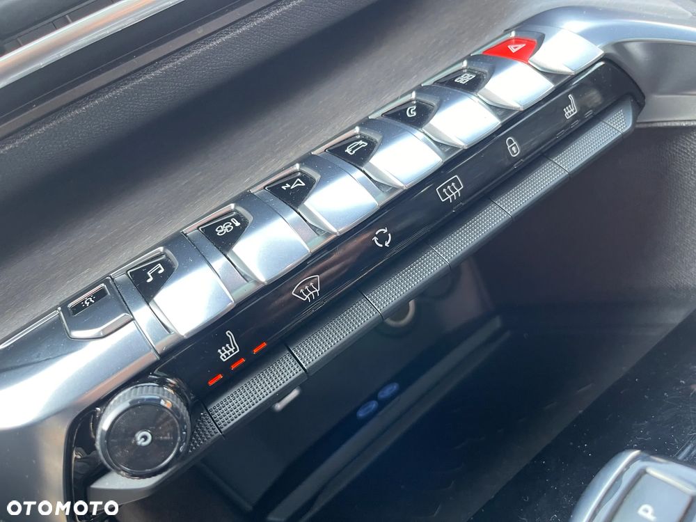Peugeot 5008 BlueHDi 180 EAT6 GT - 27