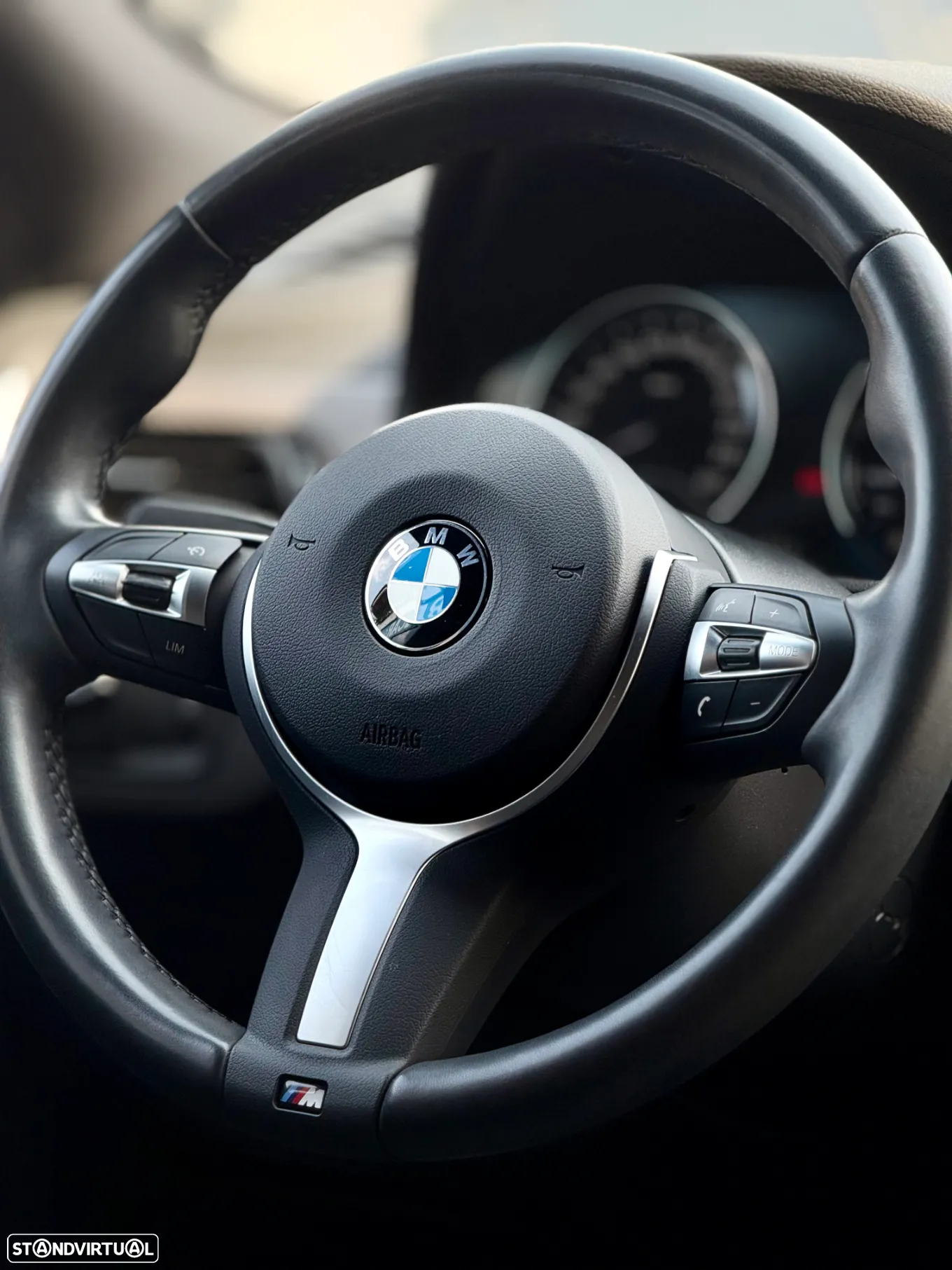 BMW X2 16 d sDrive Auto X Pack M - 32